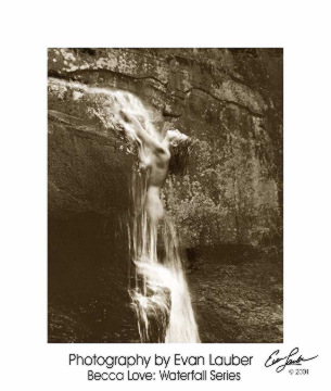 Photo copyright (c) 2003 Evan Lauber.